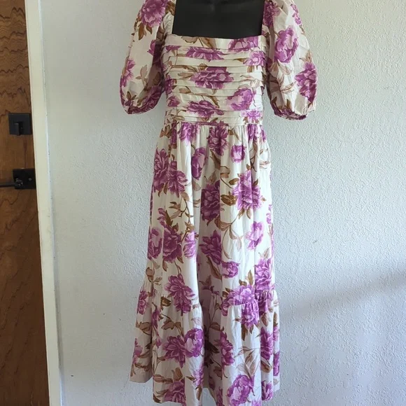 ✨ Abercrombie and Fitch Emerson purple floral size sold out - Picture 2 of 7